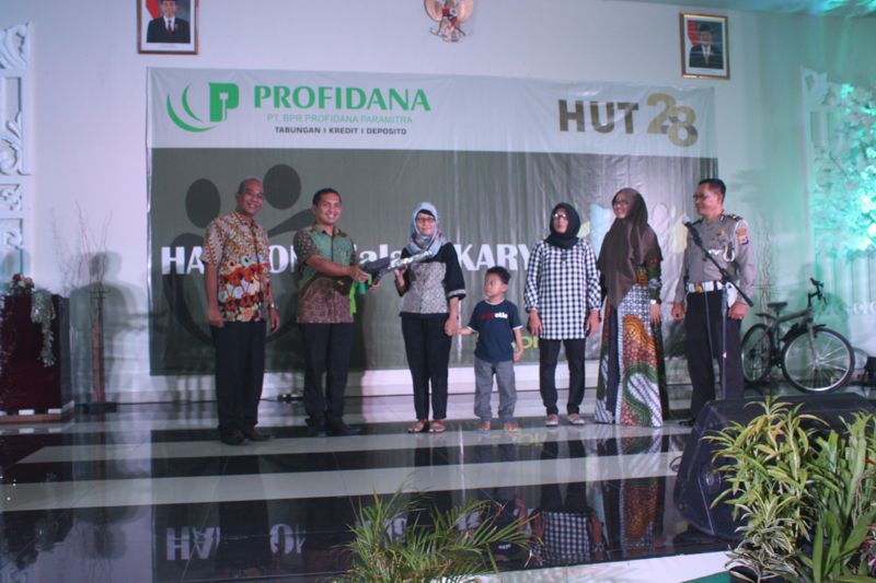 ULTAH BPR PROFIDANA PARAMITRA 28